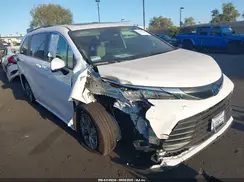 5TDBRKEC9SS262239 2025 TOYOTA SIENNA