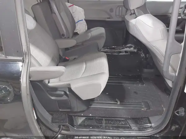 5TDBRKECXRS224772 2024 TOYOTA SIENNA - Image 8