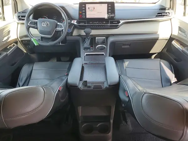 5TDBSKFC0MS023460 2021 TOYOTA SIENNA - Image 8