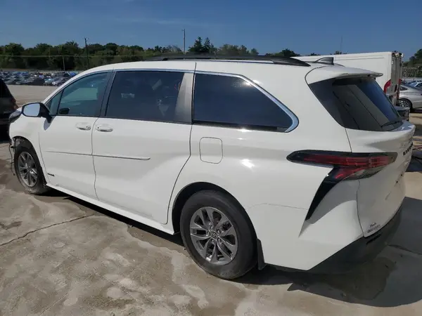5TDBSKFC1MS014170 2021 TOYOTA SIENNA - Image 2
