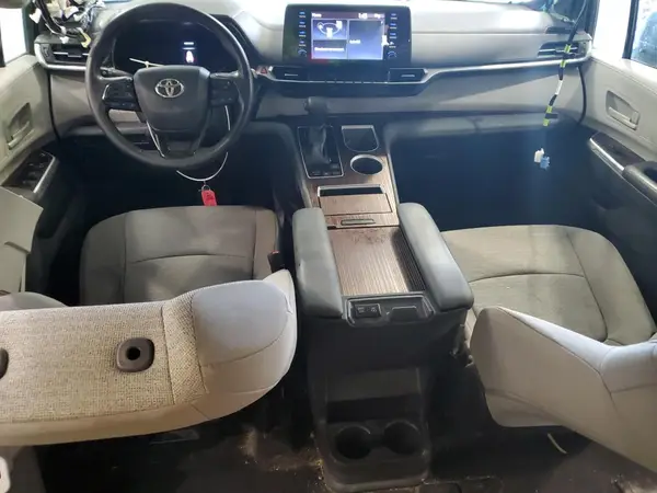 5TDBSKFC1NS070157 2022 TOYOTA SIENNA - Image 8