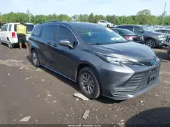 5TDBSKFC1SS175096 2025 TOYOTA SIENNA
