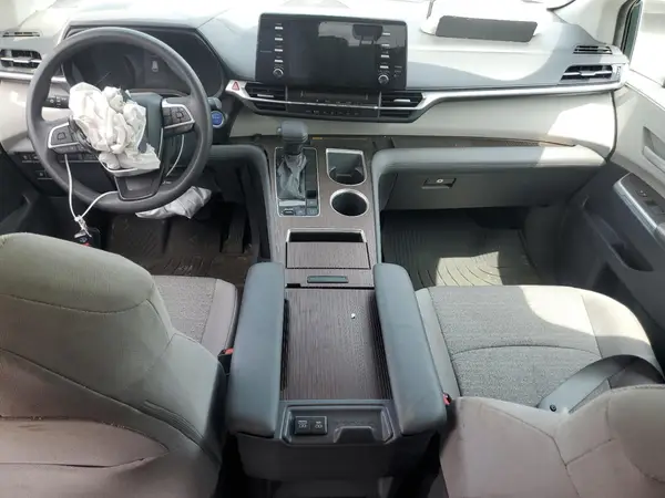 5TDBSKFC2MS023251 2021 TOYOTA SIENNA - Image 8