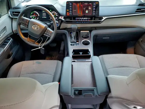 5TDBSKFC2PS103881 2023 TOYOTA SIENNA - Image 8