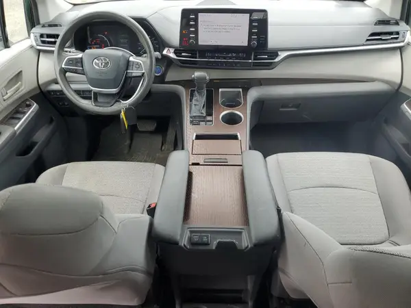 5TDBSKFC4MS027897 2021 TOYOTA SIENNA - Image 8