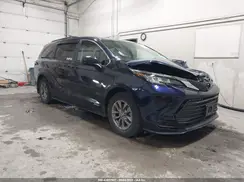 5TDBSKFC4MS036678 2021 TOYOTA SIENNA