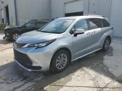 5TDBSKFC6NS042760 2022 TOYOTA SIENNA