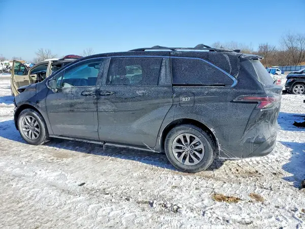 5TDBSKFC6RS122498 2024 TOYOTA SIENNA - Image 2