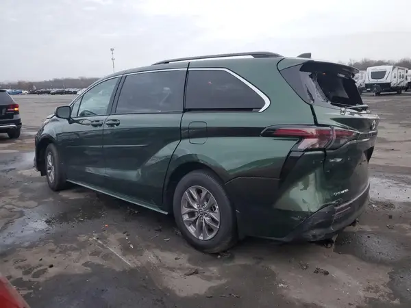 5TDBSKFC6SS155328 2025 TOYOTA SIENNA - Image 2