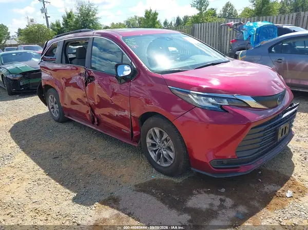 5TDBSKFC8MS020502 2021 TOYOTA SIENNA - Image 1
