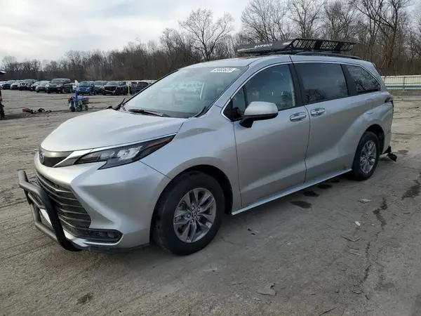 5TDBSKFC8SS157484 2025 TOYOTA SIENNA - Image 1