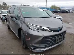5TDBSKFC9NS044969 2022 TOYOTA SIENNA