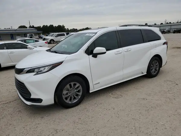 5TDBSKFCXMS023644 2021 TOYOTA SIENNA - Image 1