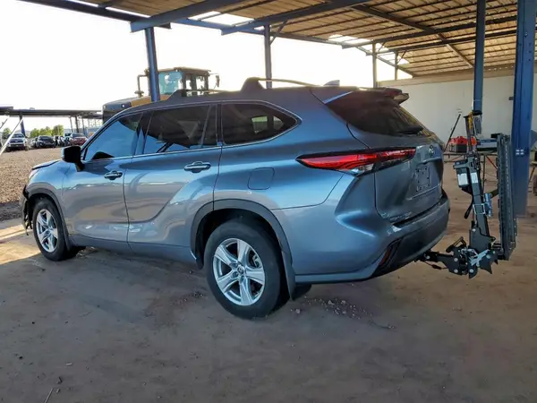 5TDBZRBH0LS034074 2020 TOYOTA HIGHLANDER - Image 2