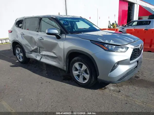 5TDBZRBH0LS045947 2020 TOYOTA HIGHLANDER - Image 1