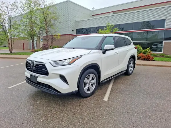 5TDBZRBH0LS522442 2020 TOYOTA HIGHLANDER - Image 2