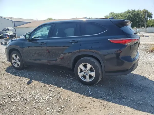 5TDBZRBH0MS112211 2021 TOYOTA HIGHLANDER - Image 2