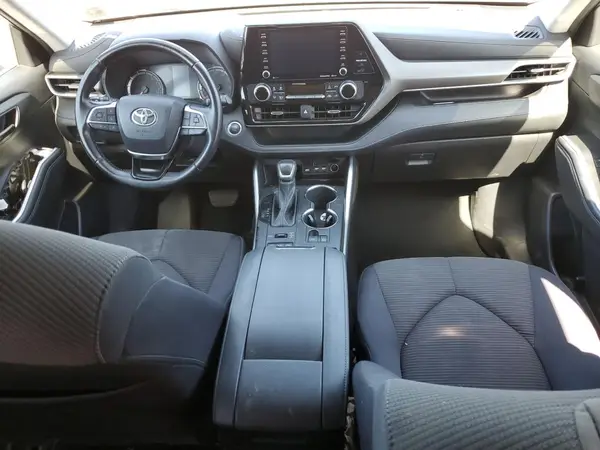 5TDBZRBH0MS123077 2021 TOYOTA HIGHLANDER - Image 8