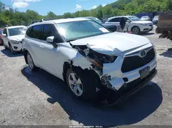 5TDBZRBH0NS591845 2022 TOYOTA HIGHLANDER