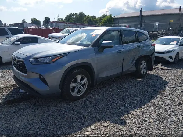 5TDBZRBH1LS017087 2020 TOYOTA HIGHLANDER - Image 2