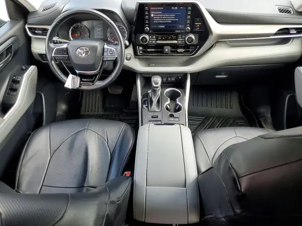 5TDBZRBH1MS080448 2021 TOYOTA HIGHLANDER - Image 8