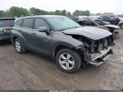 5TDBZRBH1MS548694 2021 TOYOTA HIGHLANDER