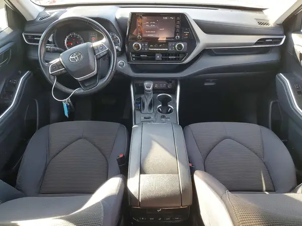5TDBZRBH1NS570499 2022 TOYOTA HIGHLANDER - Image 8