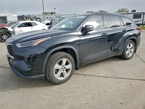 5TDBZRBH1NS585939 2022 TOYOTA HIGHLANDER - Image 1