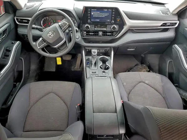 5TDBZRBH1NS585939 2022 TOYOTA HIGHLANDER - Image 8