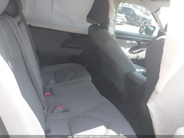 5TDBZRBH2LS048218 2020 TOYOTA HIGHLANDER - Image 8