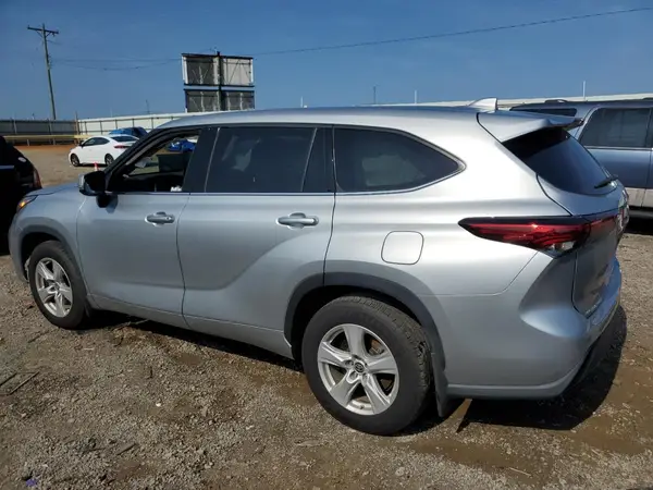 5TDBZRBH2LS051698 2020 TOYOTA HIGHLANDER - Image 2