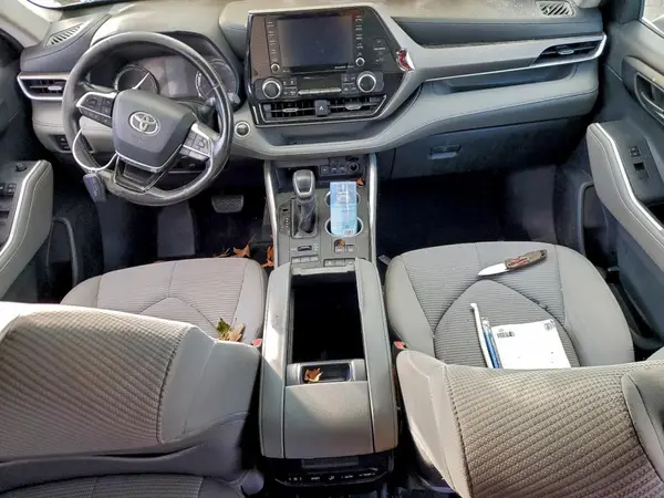 5TDBZRBH2LS501835 2020 TOYOTA HIGHLANDER - Image 8