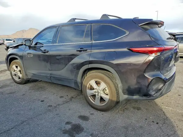 5TDBZRBH2MS100058 2021 TOYOTA HIGHLANDER - Image 2