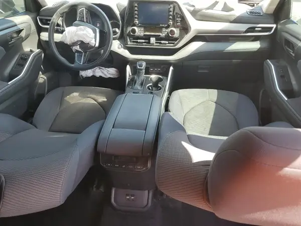 5TDBZRBH2MS100688 2021 TOYOTA HIGHLANDER - Image 8
