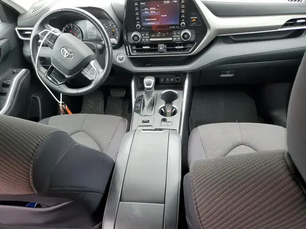 5TDBZRBH2MS160017 2021 TOYOTA HIGHLANDER - Image 8