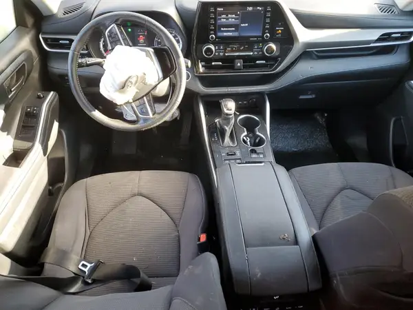 5TDBZRBH2MS545769 2021 TOYOTA HIGHLANDER - Image 8