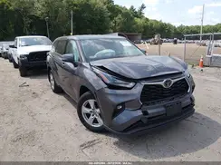 5TDBZRBH2NS169155 2022 TOYOTA HIGHLANDER