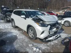 5TDBZRBH2NS171536 2022 TOYOTA HIGHLANDER