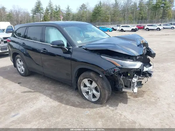 5TDBZRBH2NS206348 2022 TOYOTA HIGHLANDER - Image 1