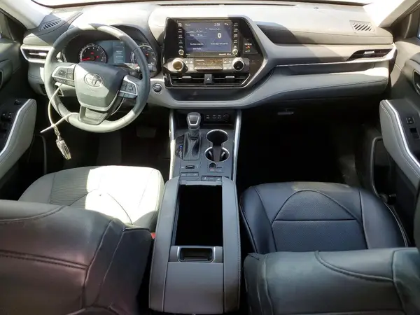 5TDBZRBH2NS240273 2022 TOYOTA HIGHLANDER - Image 8