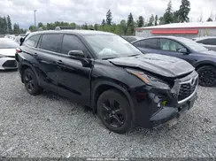 5TDBZRBH2NS596559 2022 TOYOTA HIGHLANDER