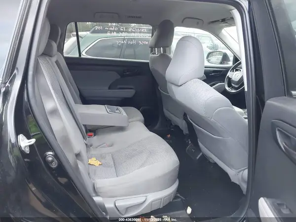 5TDBZRBH3LS021447 2020 TOYOTA HIGHLANDER - Image 8