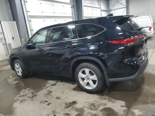 5TDBZRBH3MS535784 2021 TOYOTA HIGHLANDER - Image 2