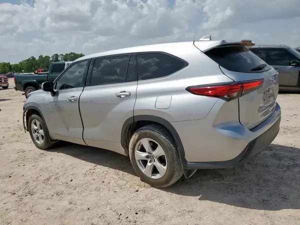 5TDBZRBH3MS539544 2021 TOYOTA HIGHLANDER - Image 2
