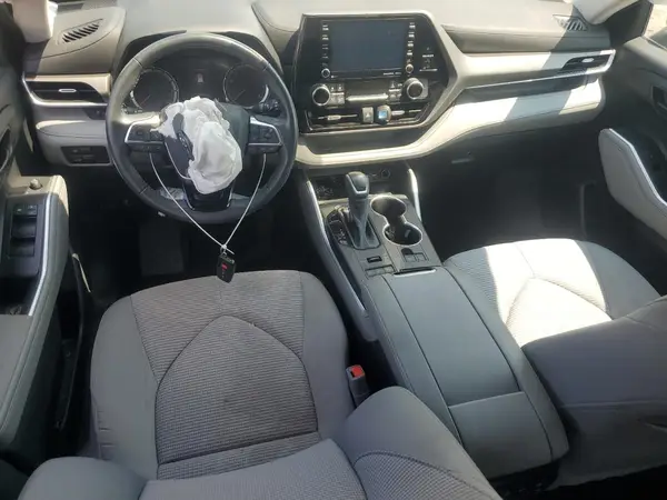 5TDBZRBH3MS556389 2021 TOYOTA HIGHLANDER - Image 8