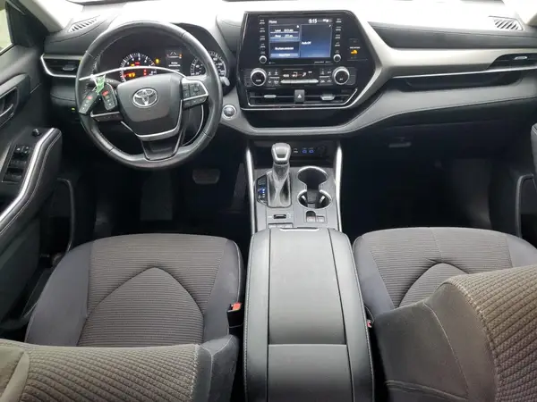 5TDBZRBH3NS187700 2022 TOYOTA HIGHLANDER - Image 8