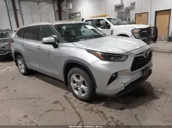 5TDBZRBH3NS191584 2022 TOYOTA HIGHLANDER