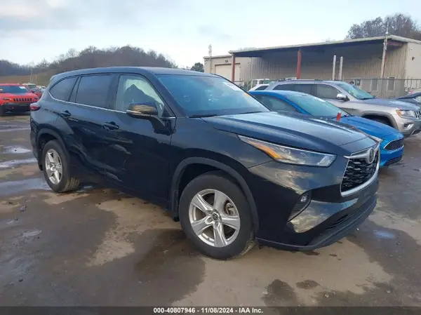 5TDBZRBH3NS586218 2022 TOYOTA HIGHLANDER - Image 1