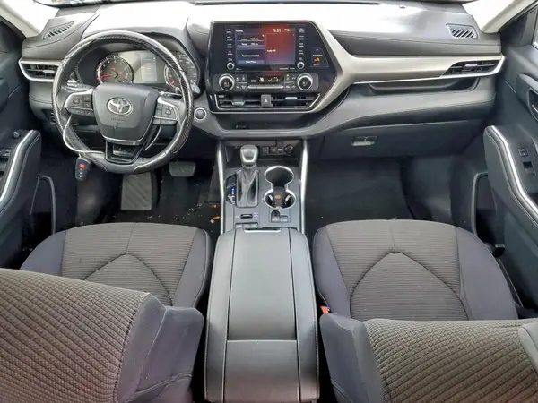 5TDBZRBH4MS111935 2021 TOYOTA HIGHLANDER - Image 8