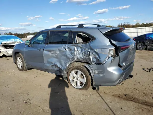 5TDBZRBH4MS150234 2021 TOYOTA HIGHLANDER - Image 2